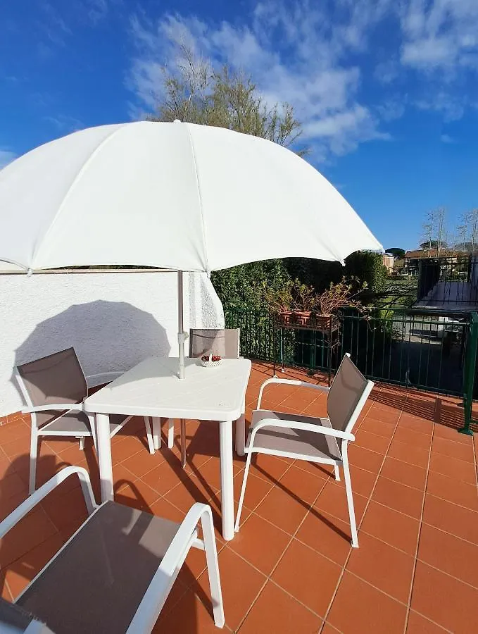 La Casina Di Marco Villa Pietrasanta Italy
