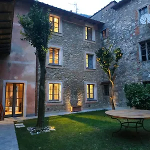 Couette-café Dimora Carducci, Pietrasanta